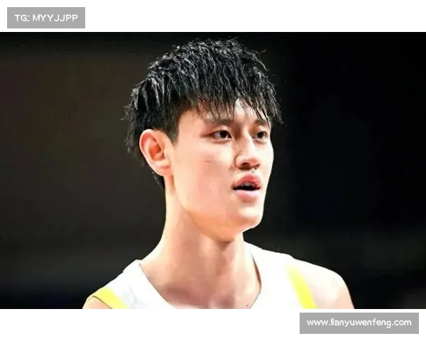 曾凡博谈伤情恢复:骨折初期需止痛药 现在已逐渐康复专注疗伤后再追求梦想 曾凡博谈伤情恢复:骨折初期需止痛药 现在已逐渐康复专注疗伤后再追求梦想